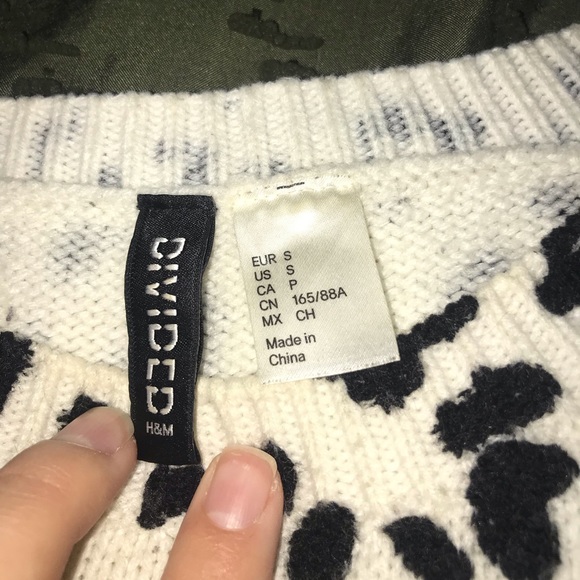 Crop Cheetah Sweater - Picture 3 of 3